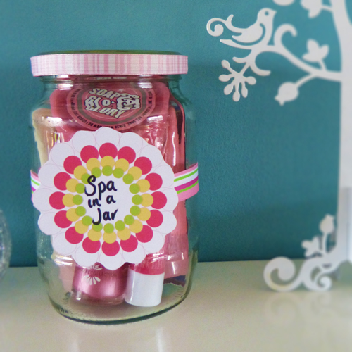 Fabulous Five Minute Gift: Spa in a Jar