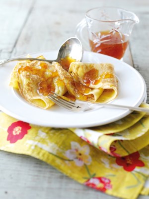 Crêpes with Brandy Marmalade Sauce