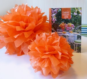 the perfect paper pompom