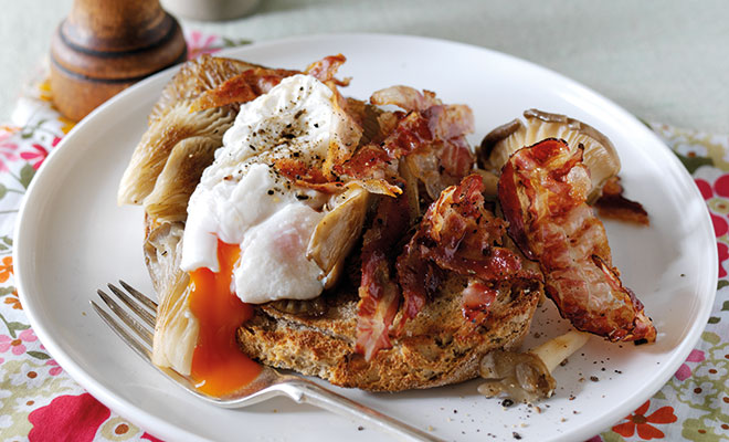 Pancetta & Mushrooms on Toast with Egg 